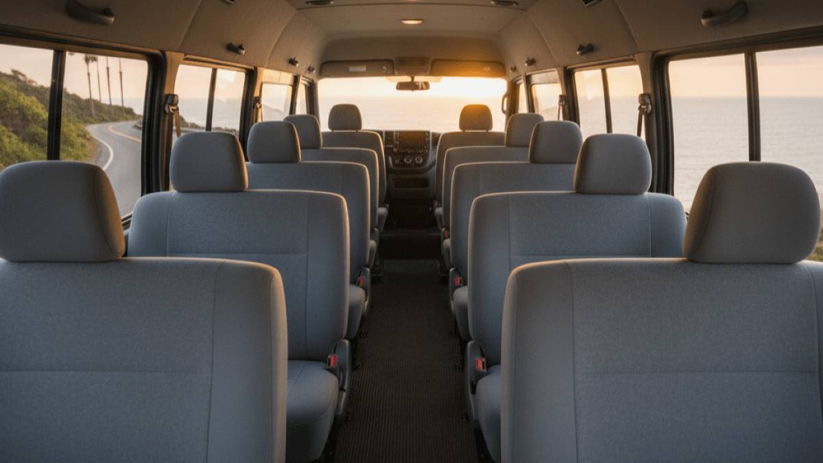 🚐 ظرفیت ون‌های ۱۲ نفره در سفر: راهنمای جامع انتخاب ون و حداکثر سرنشین مجاز برای سفری آسوده