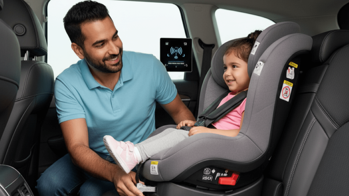 🚗 راهنمای جامع خرید بهترین خودروهای خانوادگی مدرن (۲۰۲۵): ایمنی، فضا و فناوری برای سفرهای بی‌دغدغه